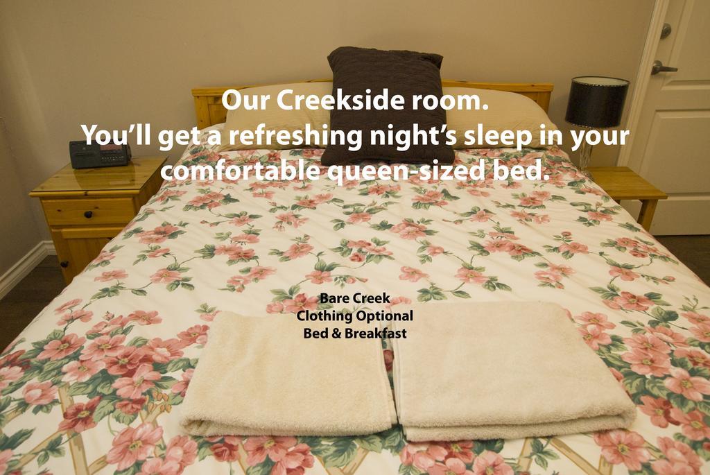 Bare Creek Bed & Breakfast Surrey Exterior photo